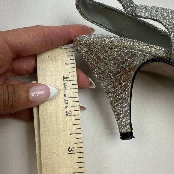 Pierre Dumas Designer Collection Silver Metallic Sling Back Heel Pointed 8.5M - Picture 12 of 13